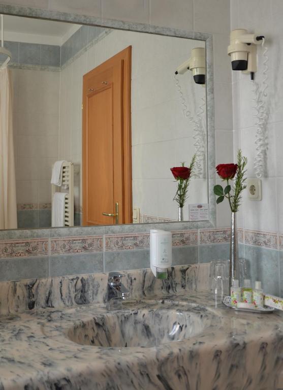 Hotel Dienstl Gut Launsdorf Kamer foto